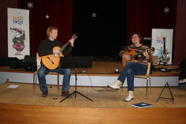 gal/2010/2010 Saitentwist Haus Fuhr Werden 4.12.Rotnasen und Gluehwangen/2010 Saitentwist Haus Fuhr Werden 4.12. Rotwangen u Gluehnasen 003.jpg